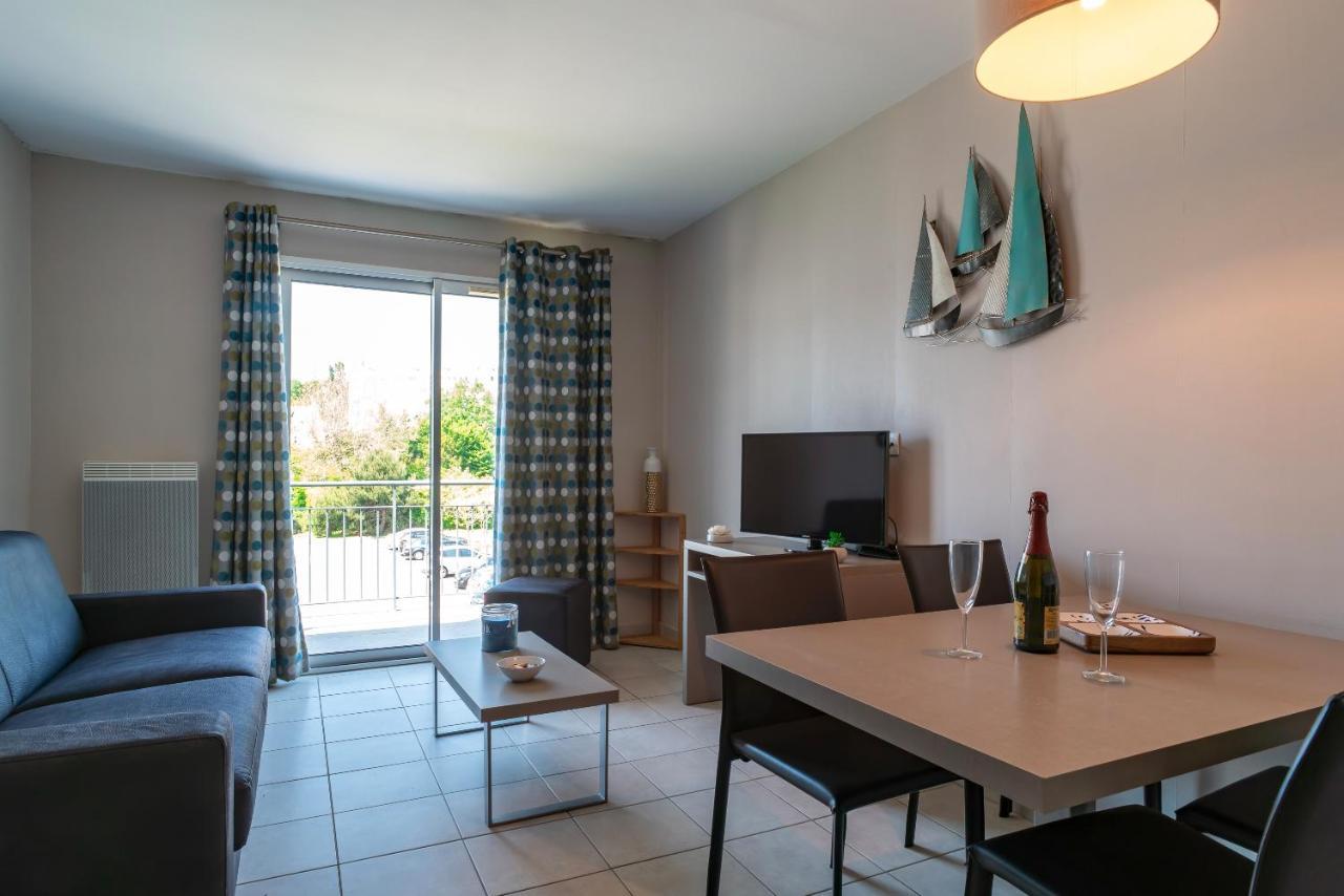 Les Thermes 427 - Appt Avec Piscine Partagee กงการ์โน ภายนอก รูปภาพ